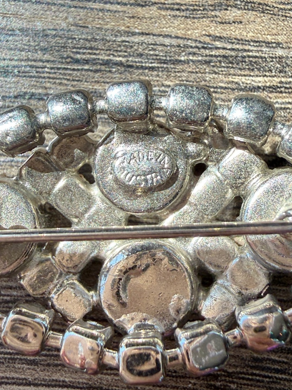 Vintage 1950s Austria Crystal Rhinestone Brooch Silver Tone Oval Pin Mid Century - Picture 4 of 5